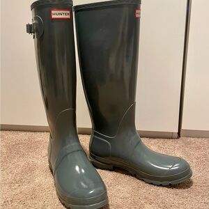 Hunter Classic Dark Gray Rain Boots